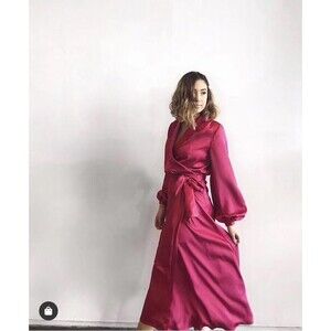NWT C/MEO Collective Fuchsia Wrap Dress